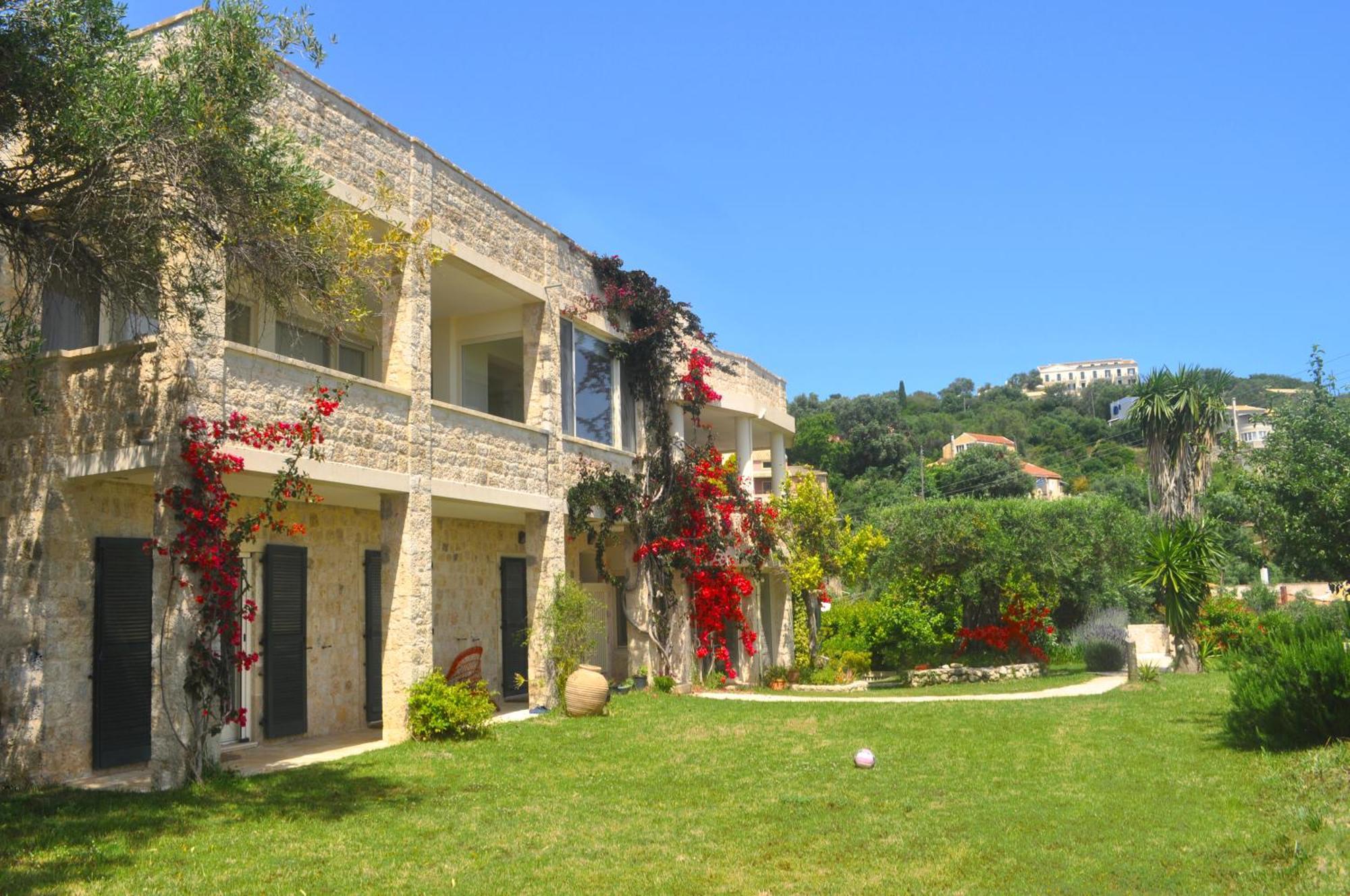Lemoni Apartments Pelekas Exterior photo