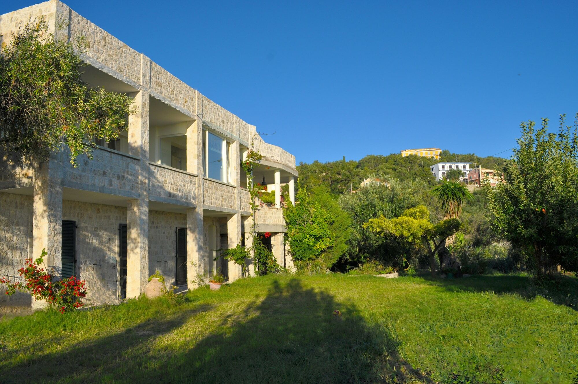 Lemoni Apartments Pelekas Exterior photo