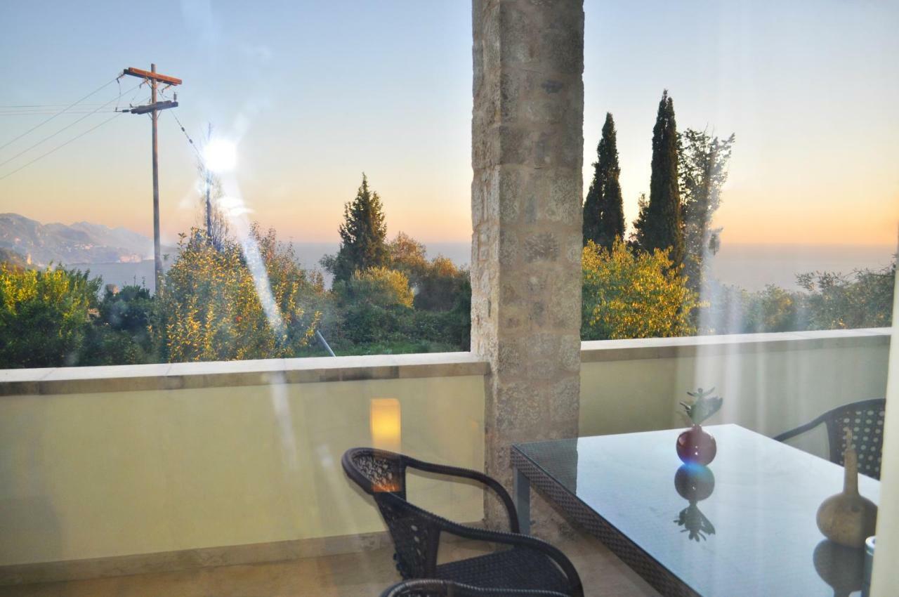 Lemoni Apartments Pelekas Exterior photo